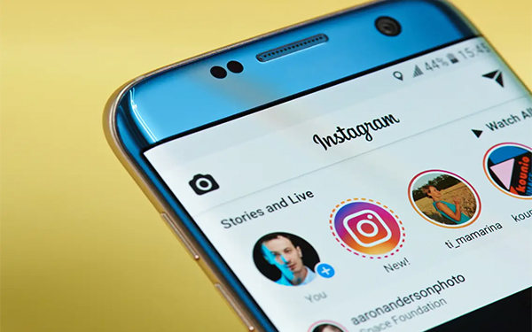 Instagram Hikayelerde Yeni Bir Özelliği Test Ediyor
